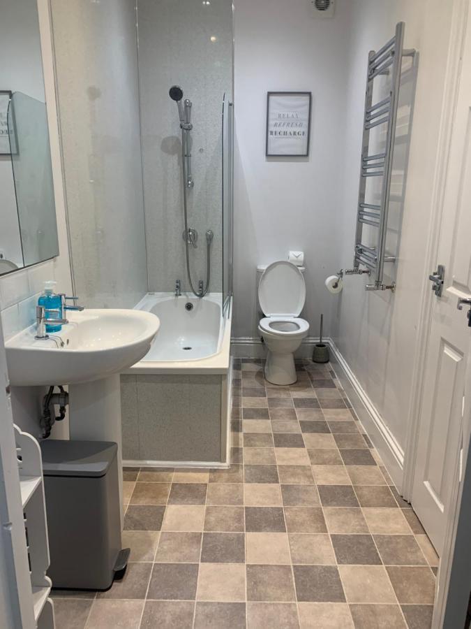 Gateshead Serviced Apartment Ideal For Contractors And Vacationing Luaran gambar